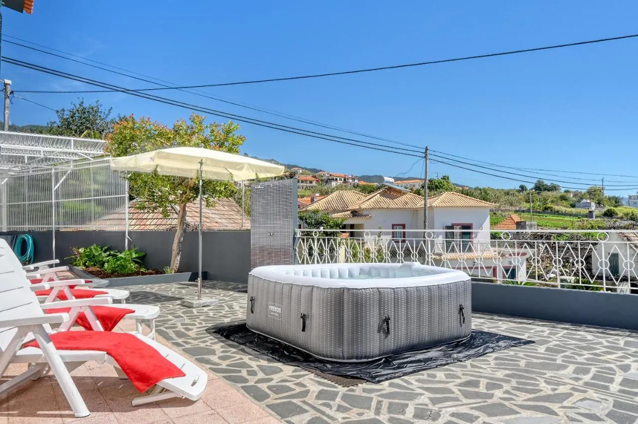 Casa Do Valentim, A Home In Madeira Ponta do Sol  Holiday home Ponta do Sol (Madeira)
